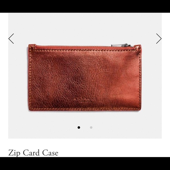 Coach Accessories - NWT Coach Zip Card Case